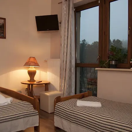 Bed & Breakfast Indywidualne Gosciniec Pod Czeremcha Malgorzata Szczepanek Stronie Slaskie