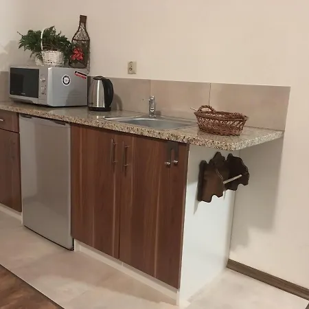 住宿加早餐酒店 Indywidualne Gosciniec Pod Czeremcha Malgorzata Szczepanek